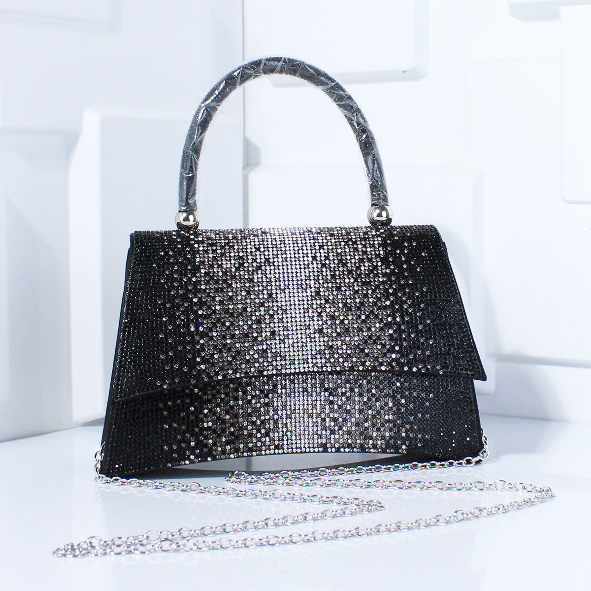 Women's Delicate Rhinestone Gradient Color Chain Banquet Dinner Bag