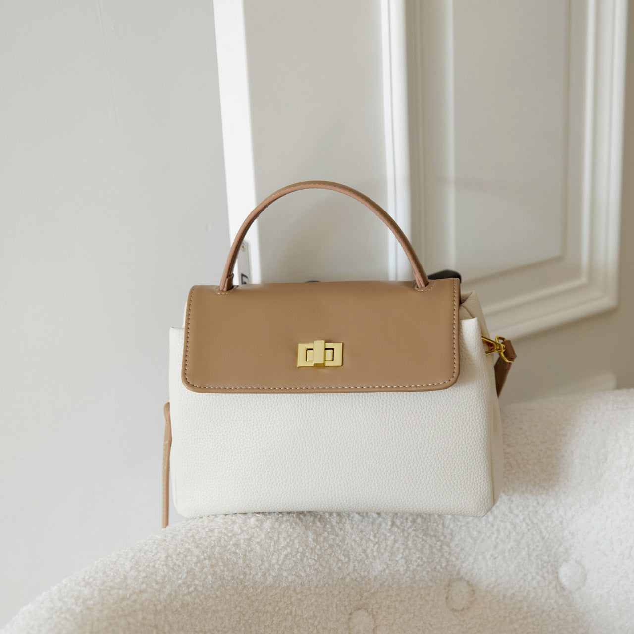 Women's Niche Soft Leather Textured Portable Stitching Small Square Bags