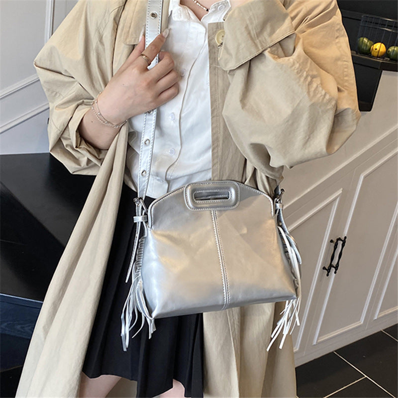 Fashion Commuter Western Style Soft Leather Solid Color Tassel Niche Women's Messenger Bag