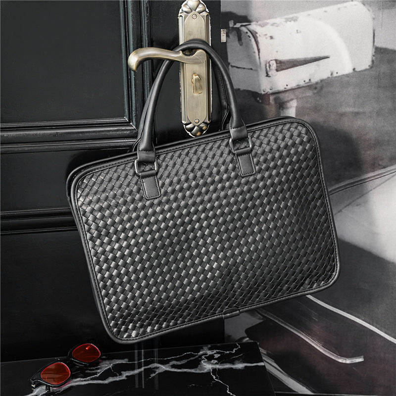 Pretty Men's Fashion Woven Korean Business Men's Tote