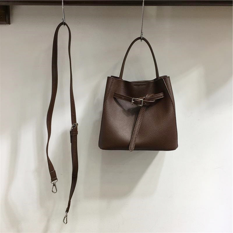 Women's Cabinet Portable High-grade Soft Leather Commuter Women's Shoulder Bag