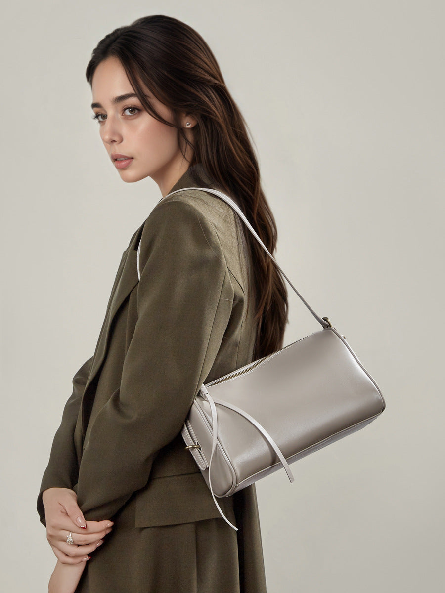 Women's Large Capacity Genuine Leather Pillow Women's Shoulder Bag