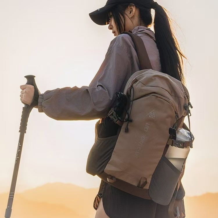 Large Capacity Light Walking Lightweight Waterproof Backpacks