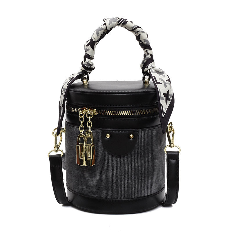 Women's Color Minimalist Portable Round High-grade Western Handbags
