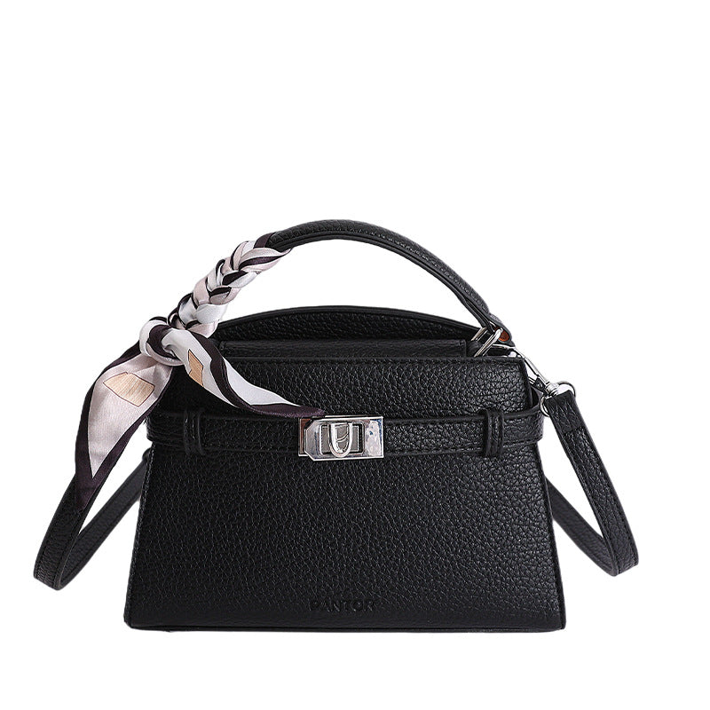 Women's Korean Style Niche Portable Pouch Spring Stylish Good Texture Women's Messenger Bag
