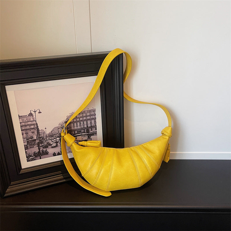 Retro Large Capacity Croissant Trendy Personality Stitching Dumpling Women's Shoulder Bag