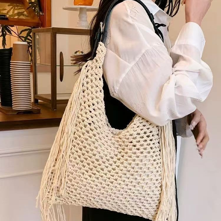 Women's Long Fringe Single Cotton Thread Woven Big Triangle Hollow Straw Women's Shoulder Bag