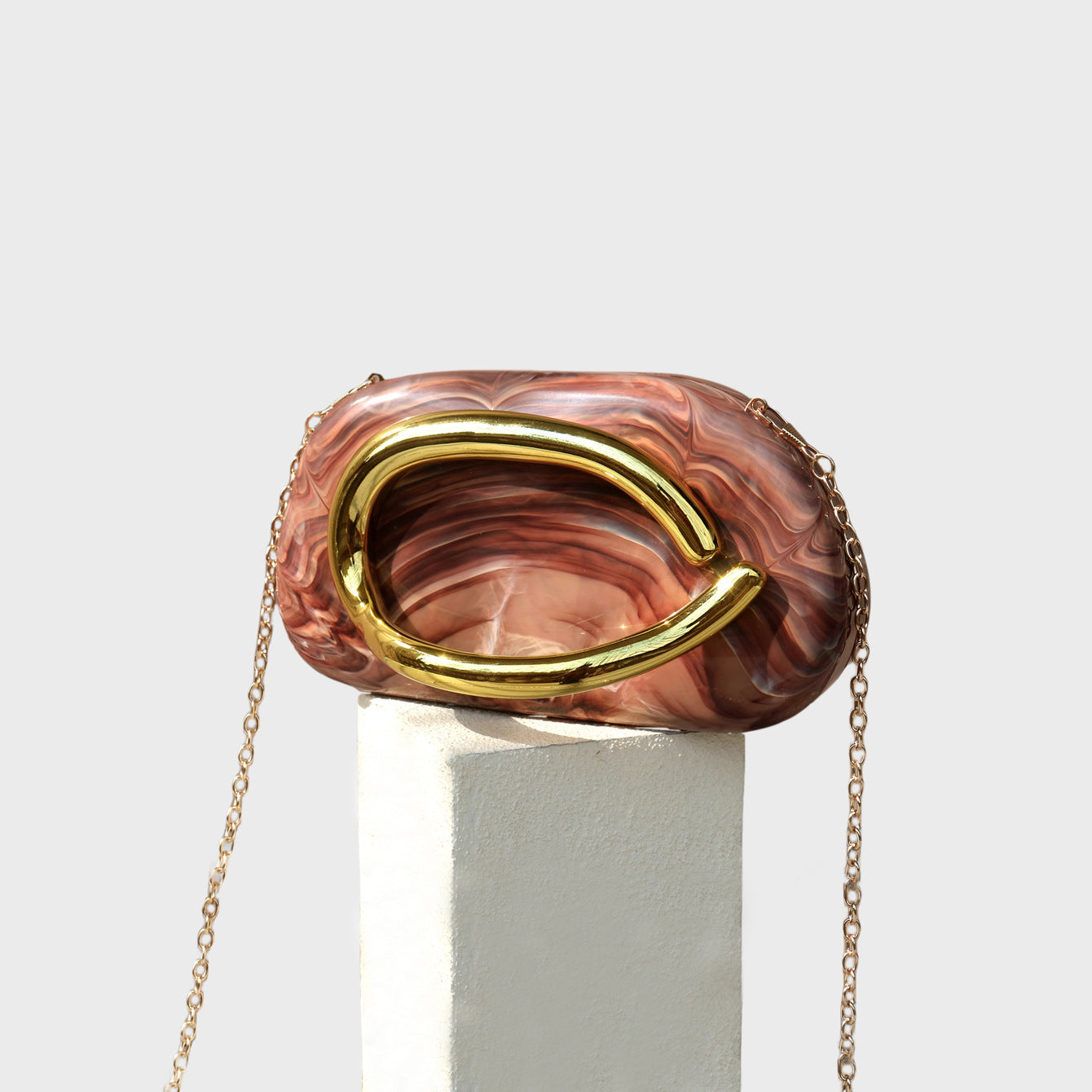 Retro Metal Grip Mini Chain Elegant Bags