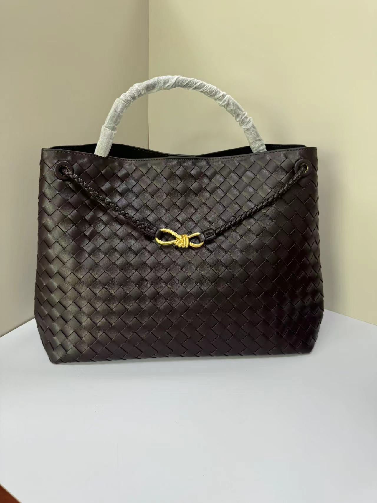 Women's Bow Metal Cord Fastener Woven Genuine Leather Bags