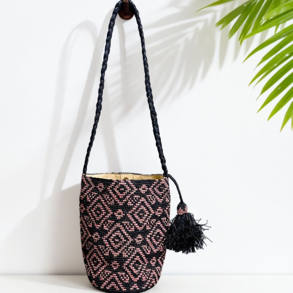 Women's Raffia Hand Crocheting Woven Large Capacity Travel Bags