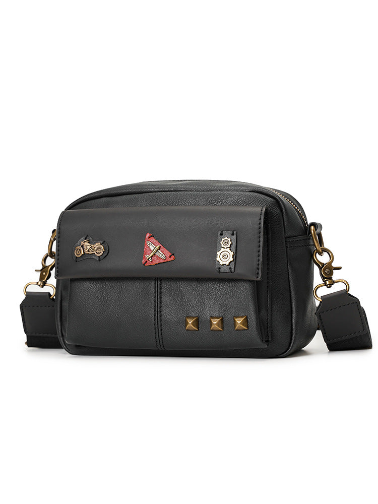 Men's Fashion Horizontal Personality Badge Rivet Shoulder Bags