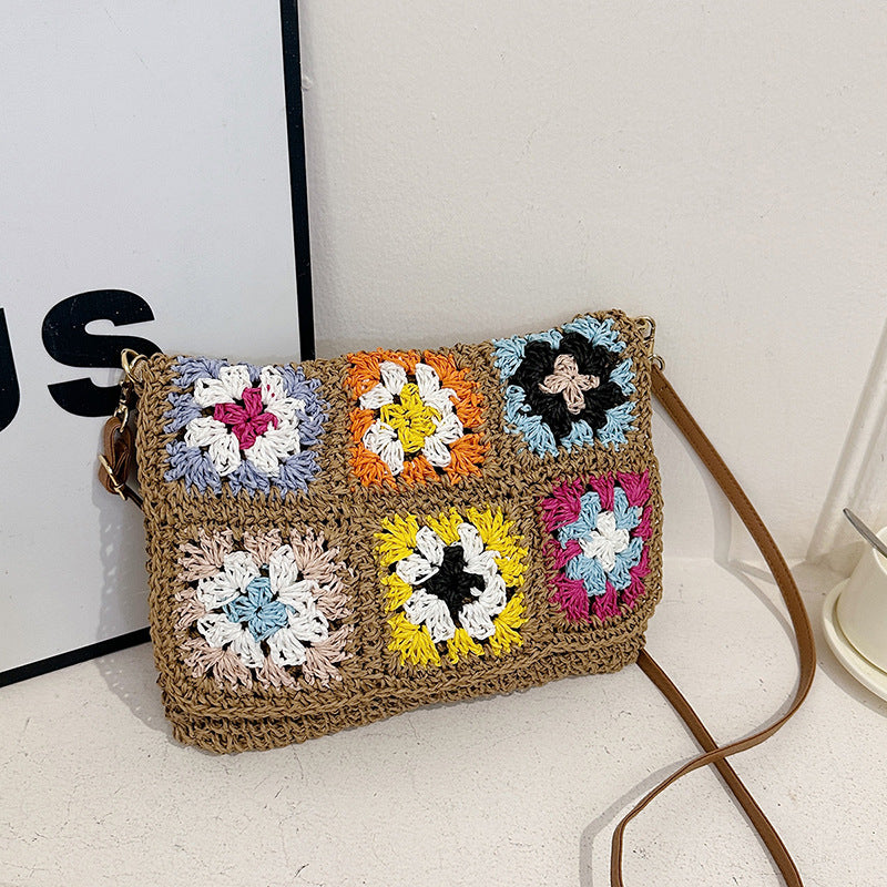 Women's Grandma Plaid Straw Ethnic Style Woven Women's Shoulder Bag