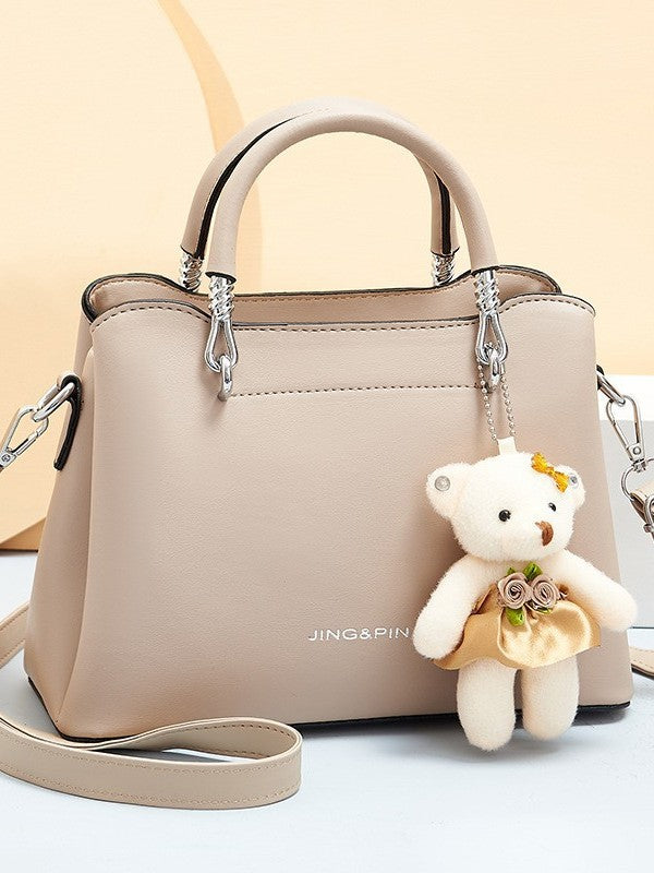 Women's Fashion Large Capacity Leather Bear Pendant Women's Handbag