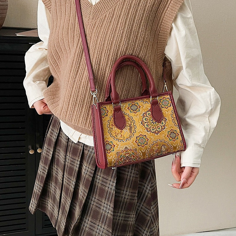 Quality Material Can Be Cloth Ethnic Style Special Shoulder Bags