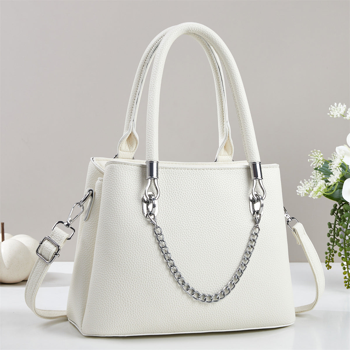 Women's Fashion Design Large Capacity Minority Commuter Bags
