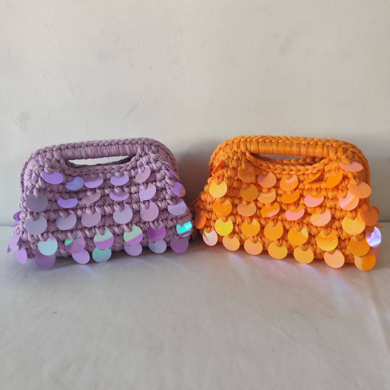 Autumn Pure Hand-woven Sequined Cloth Strip Women's Clutch