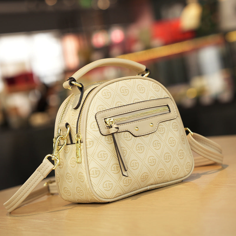 Design Fashion Female Hand Large Capacity Advanced Texture Light Women's Messenger Bag