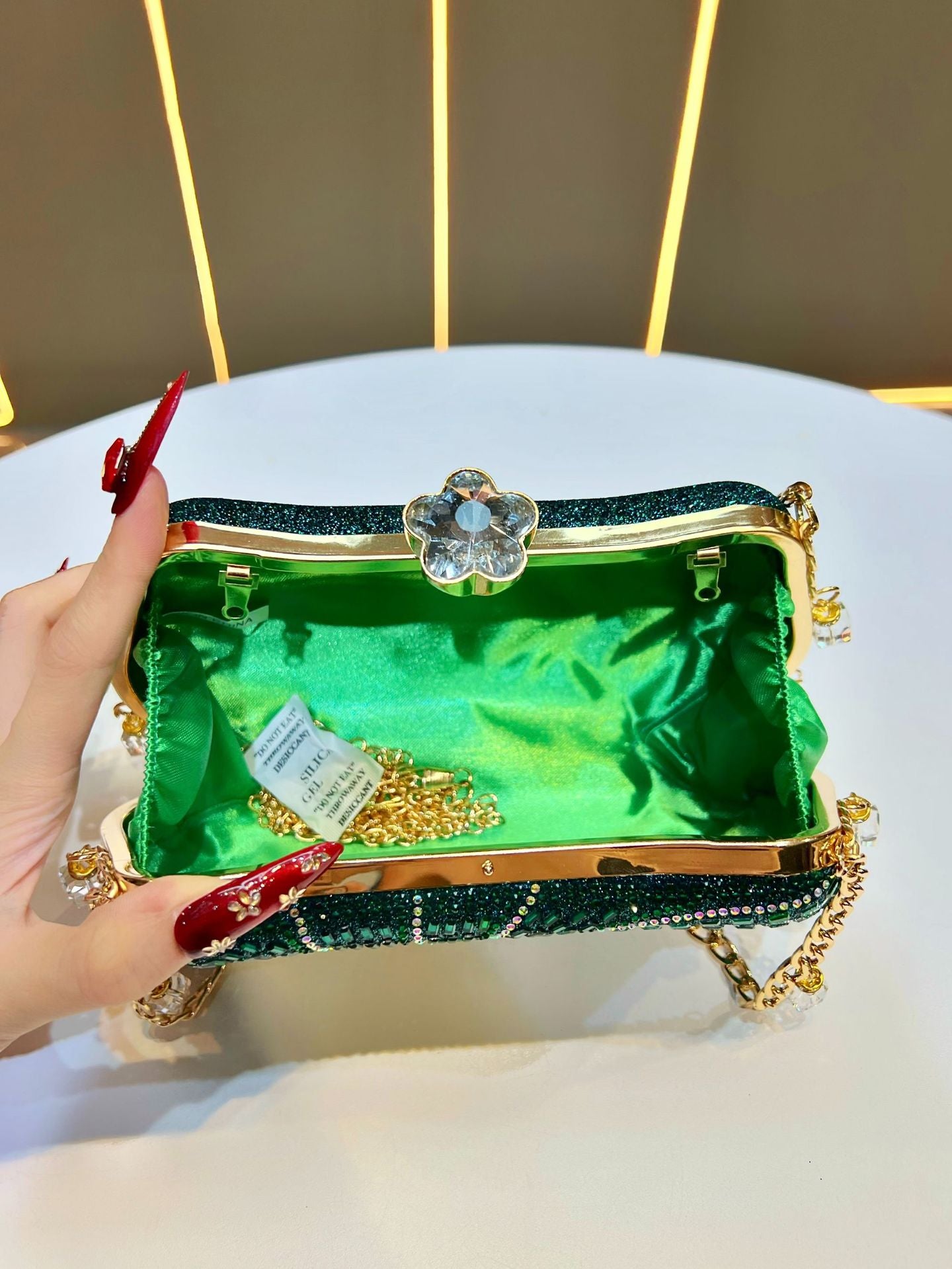 Women's Fashionable Shiny Rhinestone Matching Dress Elegant Evening Bags