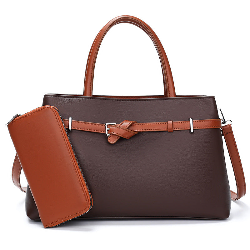 Trendy Women's Retro Large Capacity Commuter Bags