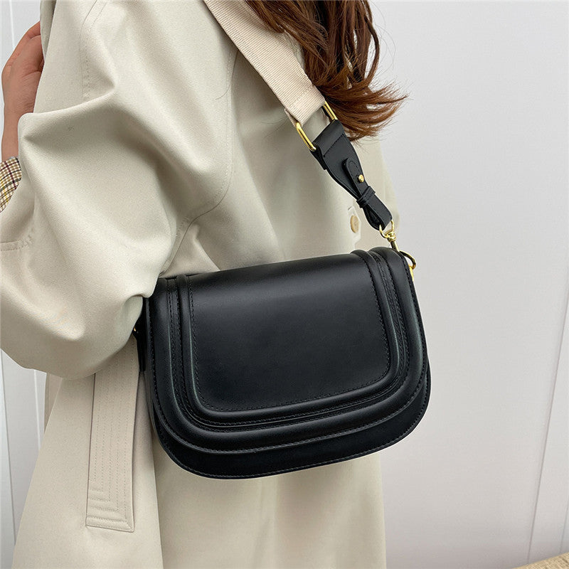 Women's Early Spring Retro Commuter Simple Wide Bags