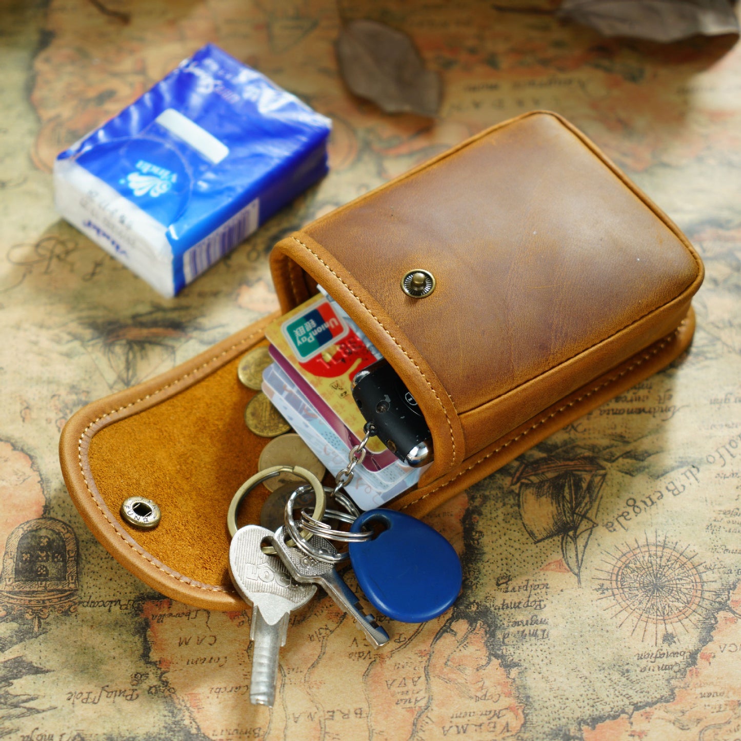 Men's Cowhide Crazy Horse Leather Mini Cigarette Retro Men's Fanny Pack