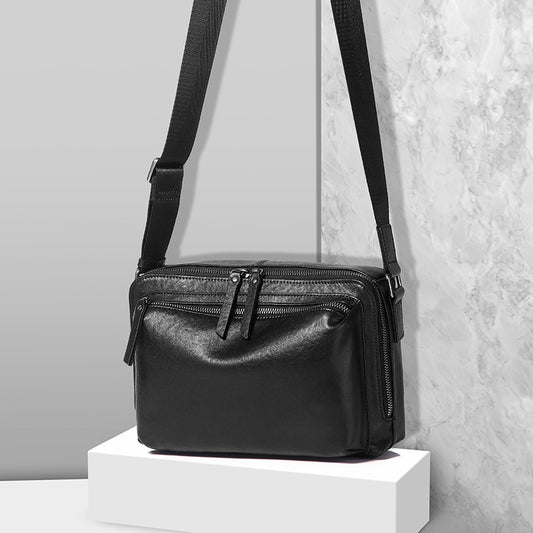 Men's Leather Large Capacity Vegetable Tanning High Men's Shoulder Bag