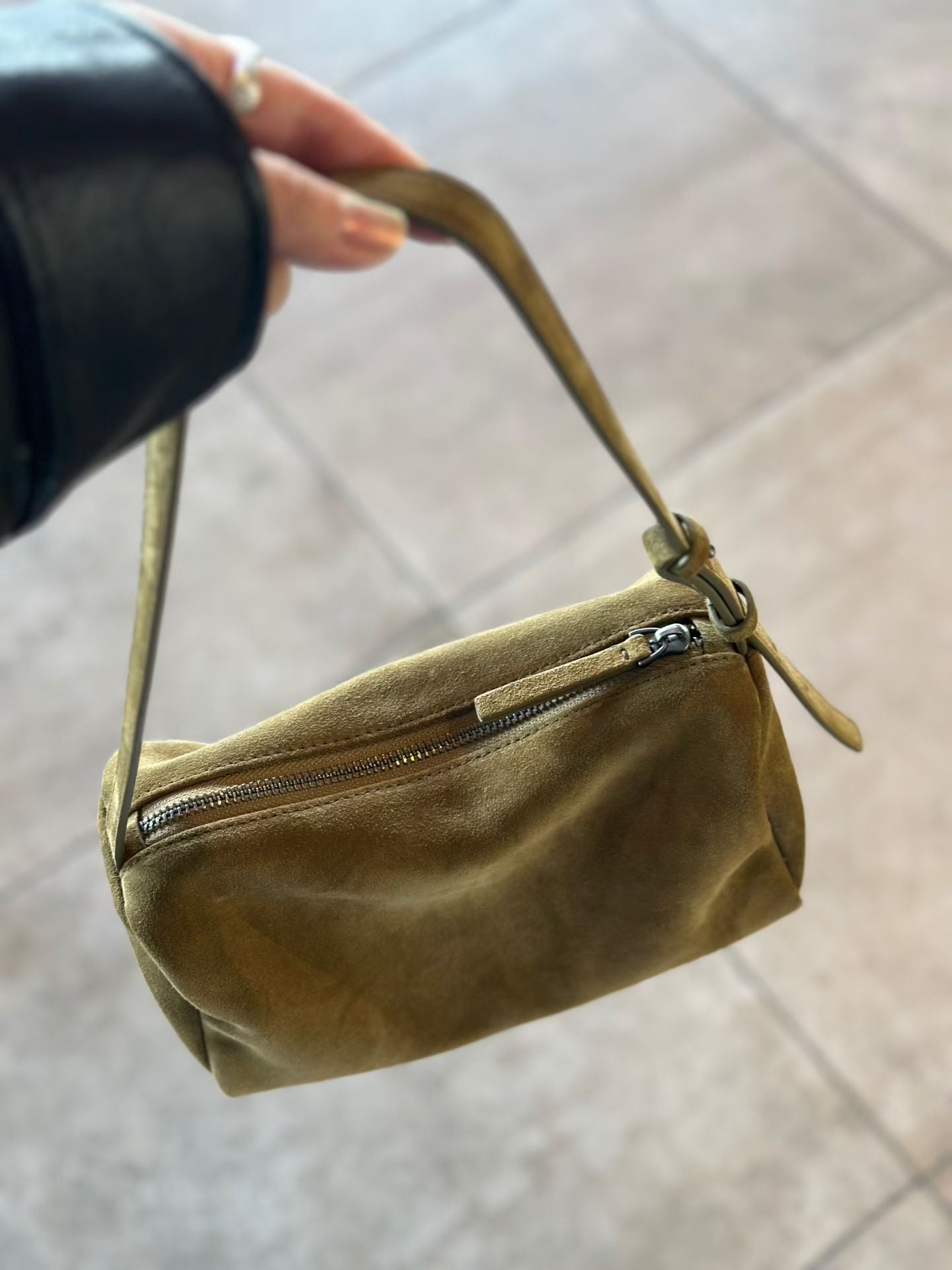 Soft Box Underarm Fashionable High-grade Fashion First Layer Cowhide Bags