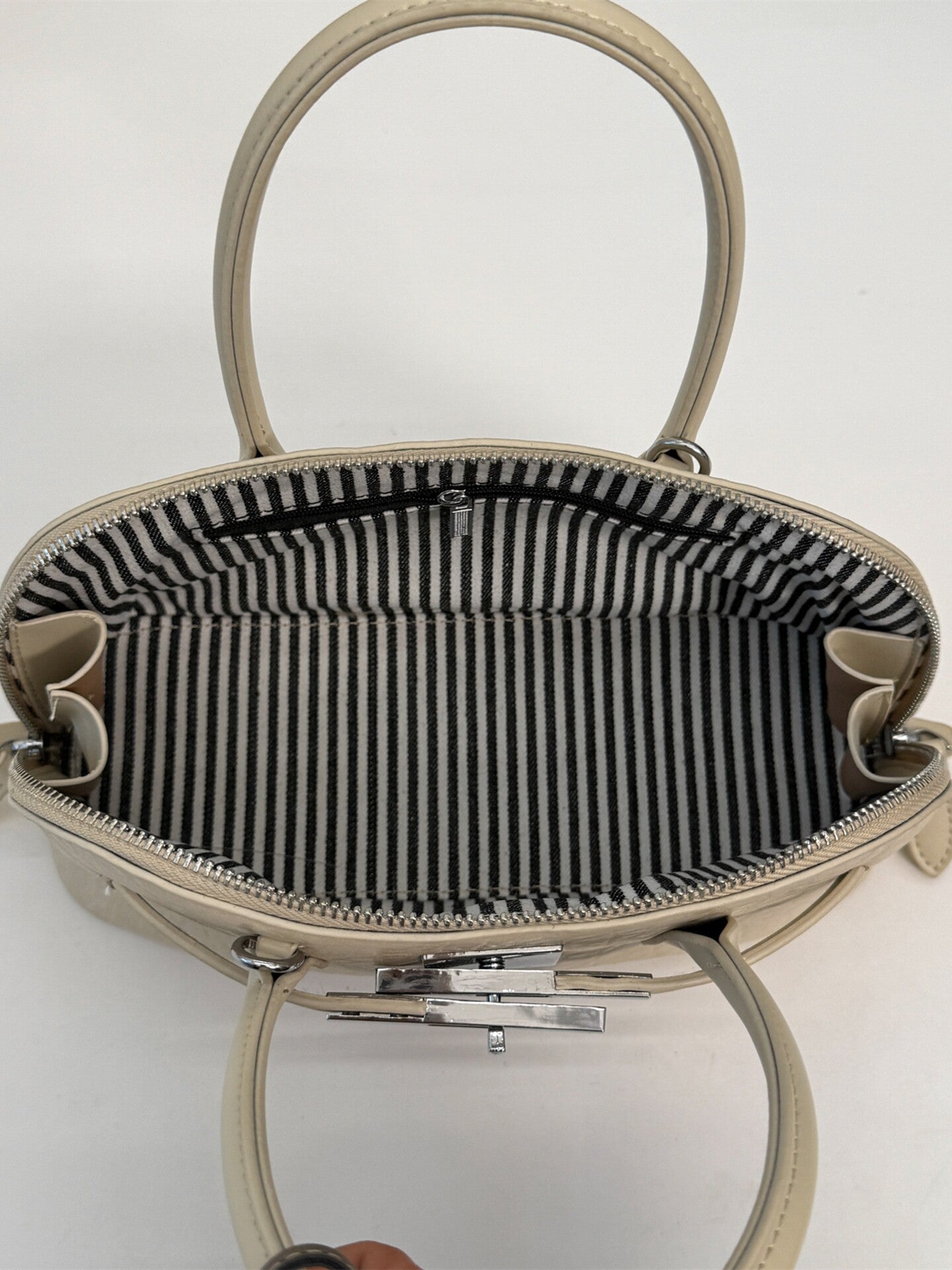 Unique Shell Fashion High Sense Design Women's Shoulder Bag