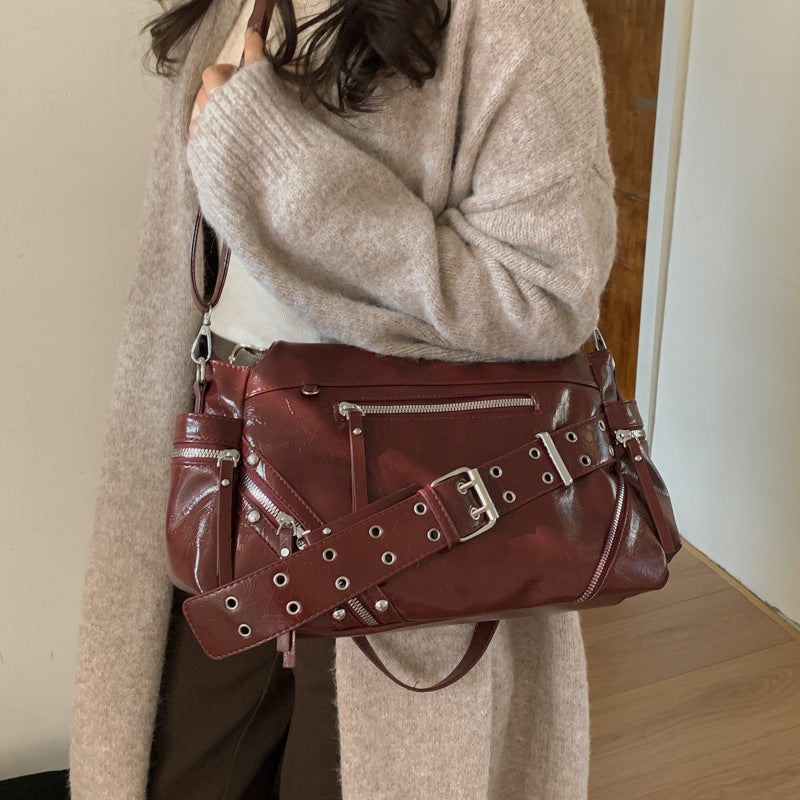 Women's Retro Hot Motorcycle Winter Rivet Fashion Bags