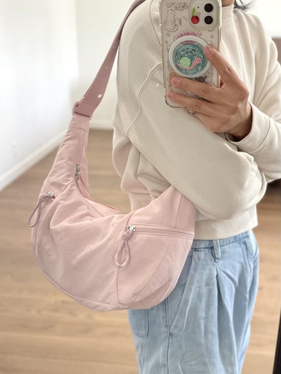Crescent Dumpling Leisure Commuter Underarm Lightweight Women's Messenger Bag