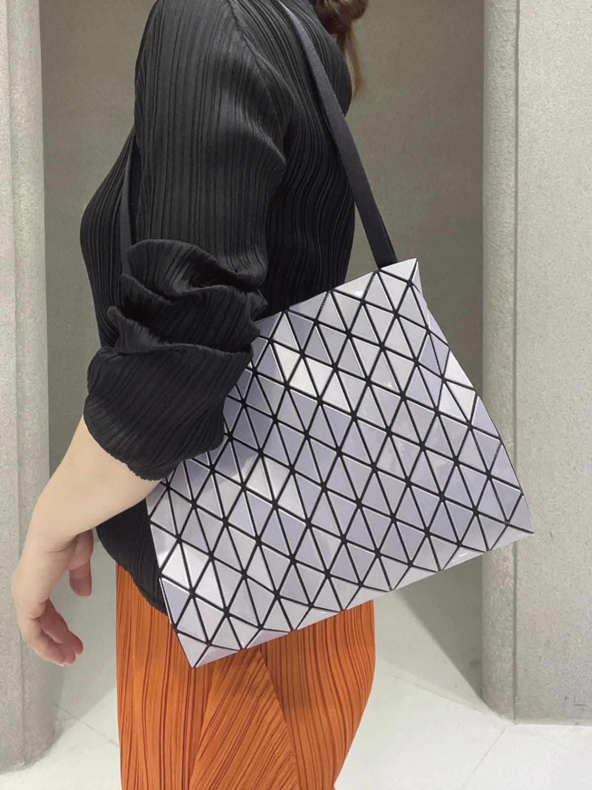 Women's Rhombic Vertical Honeycomb Fashion Metal Diamond Bags