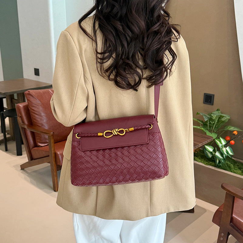 Women's Light Luxury Woven Niche Simple Commuter Shoulder Bags