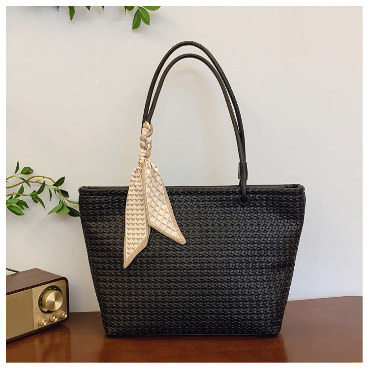 Women's Urban Simple Commute Large Capacity Hand-held Temperament Leisure Women's Shoulder Bag