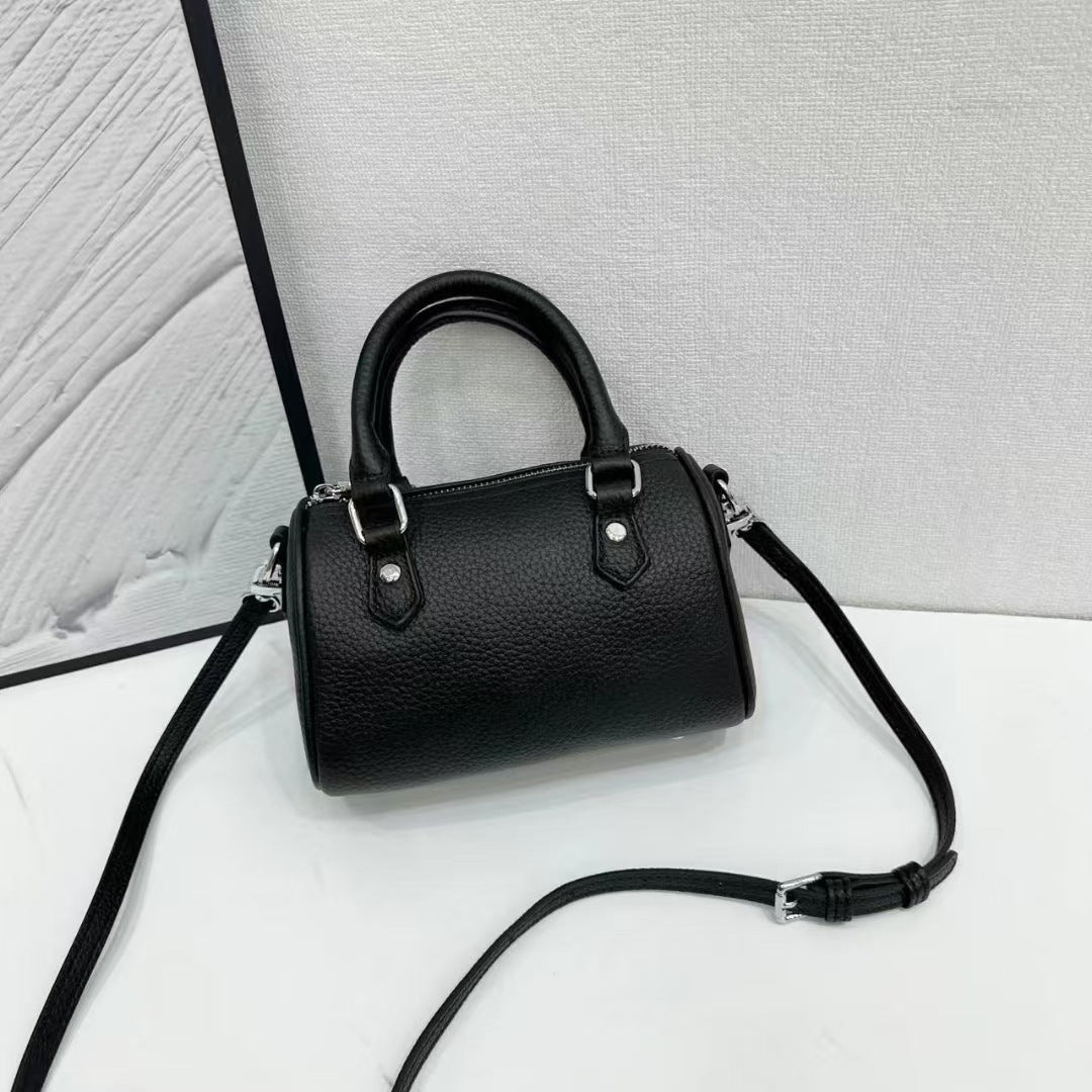 Women's Advanced Texture Outing Genuine Leather Boston Pillow First Layer Cowhide Bags