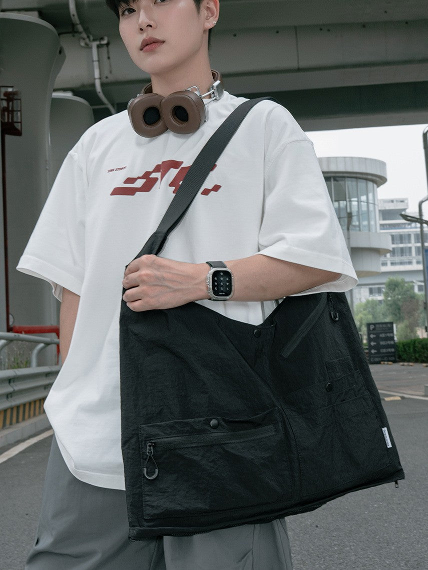 Style Trendy Personalized Mountain Camping Large Capacity Variable Men's Chest Bag