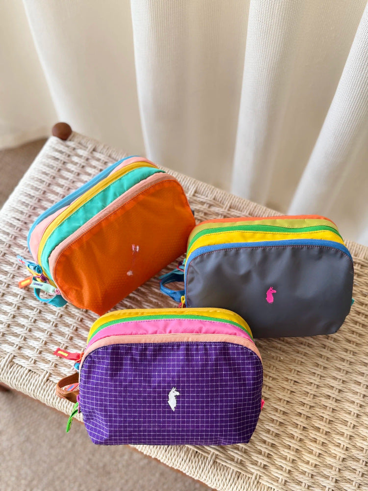 Dopamine Color Matching Alpaca Makeup Wash Portable Toiletry Waterproof Women's Chest Bag, Fanny Pack