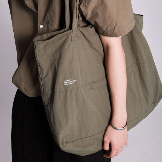 Simple Waterproof Lightweight Large Capacity Storage Women's Shoulder Bag