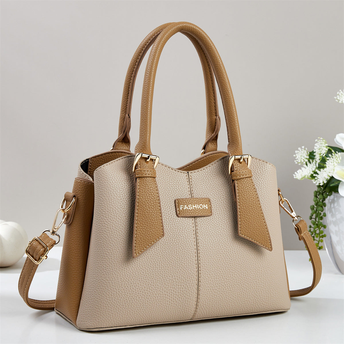 Comfortable Cool Women's High-grade Versatile Design Women's Handbag