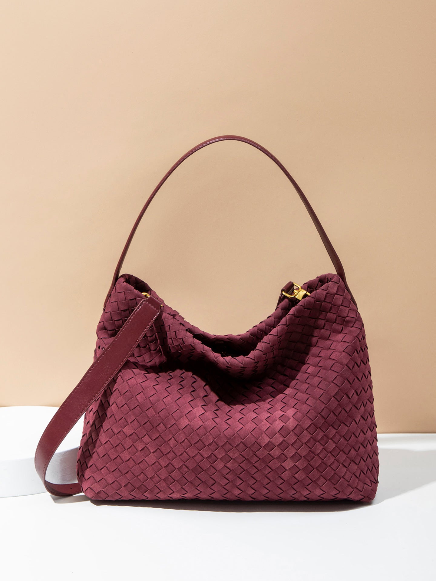 Women's Handmade Woven Fashionable Large Capacity Women's Shoulder Bag