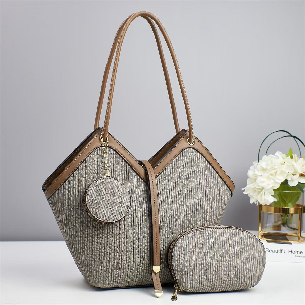 Women's Exquisite Big Graceful Korean Style Fashionable Women's Handbag