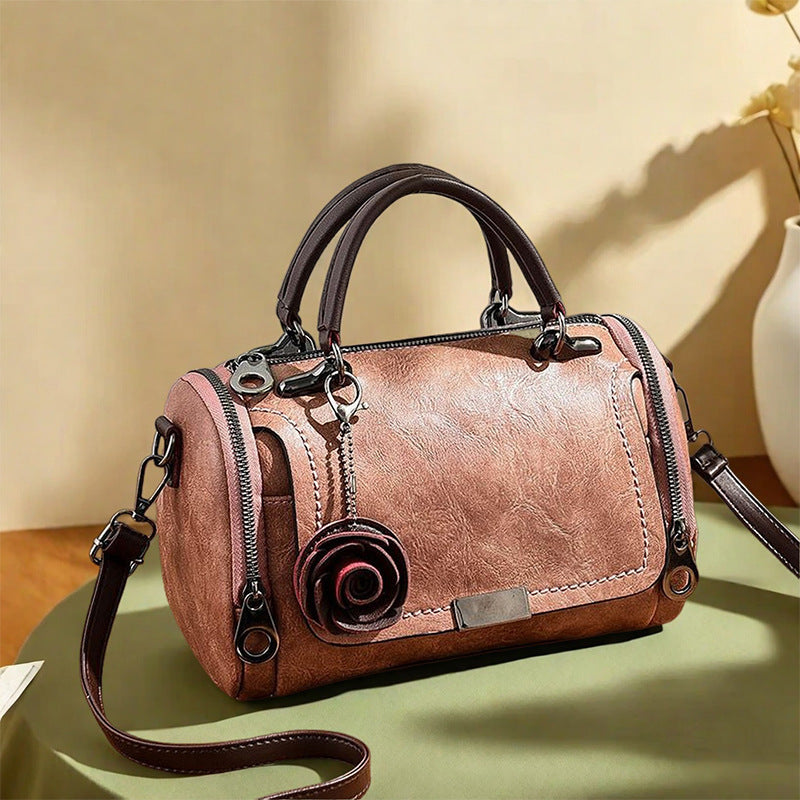 Women's Simple Fashion Trendy Large Capacity Western Style Women's Messenger Bag