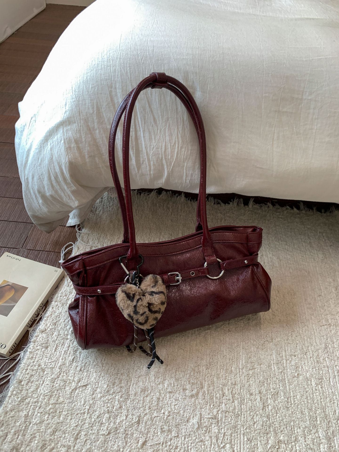 Women's Graceful Underarm Large Capacity Fashionable Retro Women's Shoulder Bag