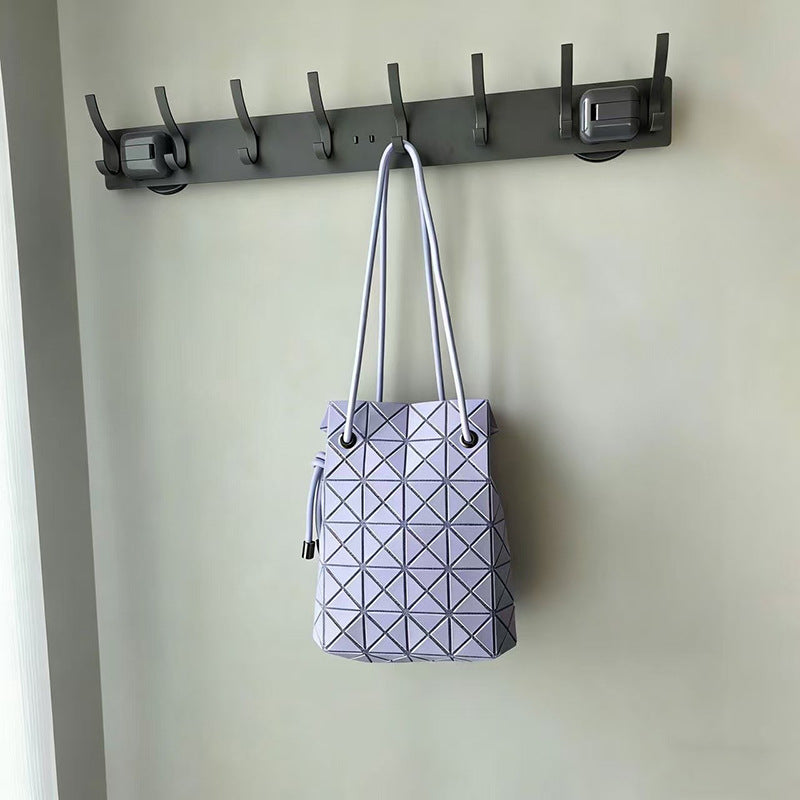 Spring Same Background Color Drawstring One Women's Messenger Bag