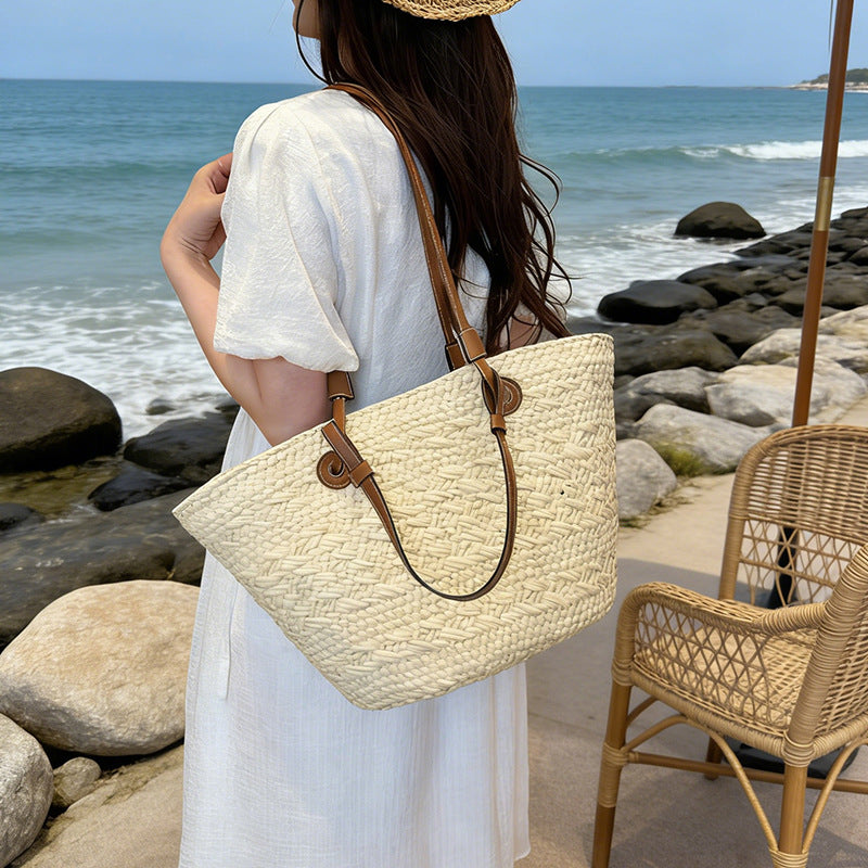Women's Woven Straw Summer Seaside Beach Portable Large Capacity Shoulder Bags