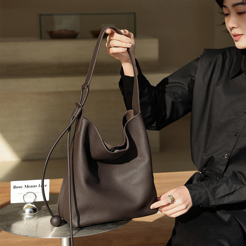 Women's Light Luxury First Layer Cowhide Commuter Large Capacity Genuine Shoulder Bags