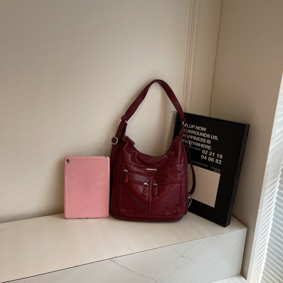 Elegant Comfortable Women's Retro Large Capacity Women's Shoulder Bag
