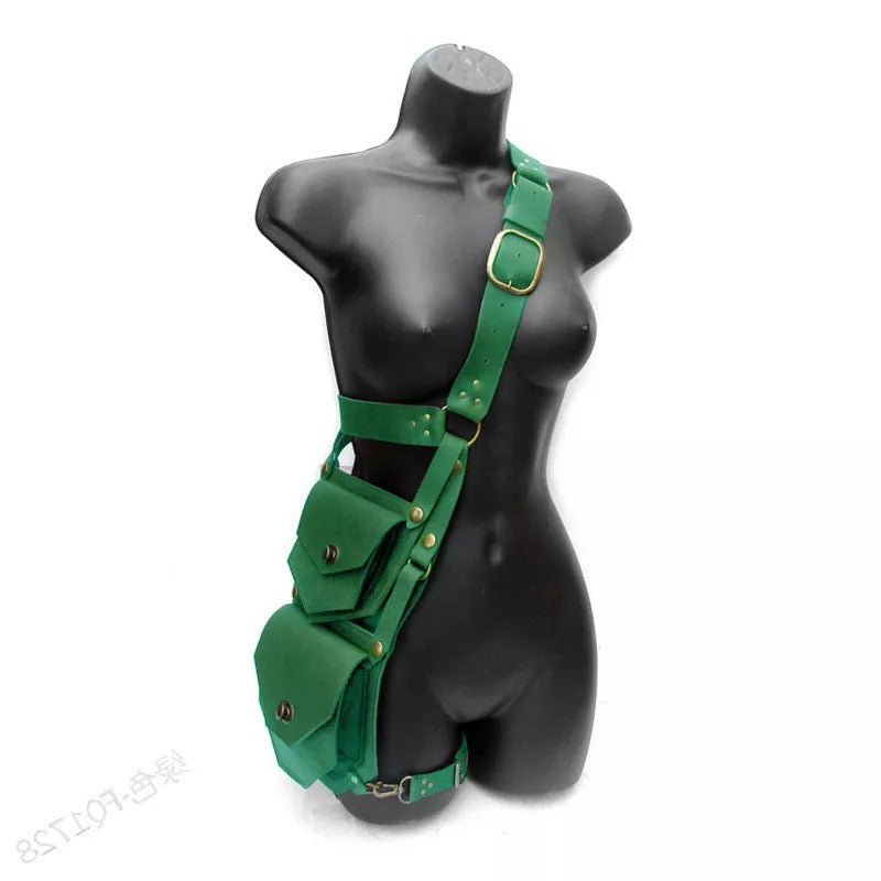 Pretty Women's Punk Cell Medieval Pouch Mountain Climbing, Hiking Bag