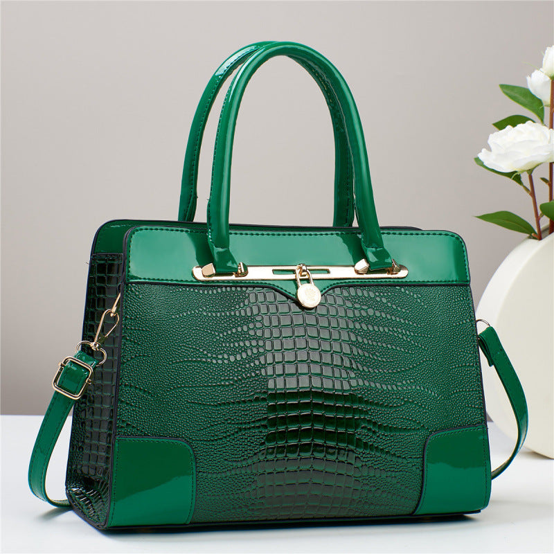 Women's Crocodile Pattern Fashion Mom Versatile Elegant Women's Handbag