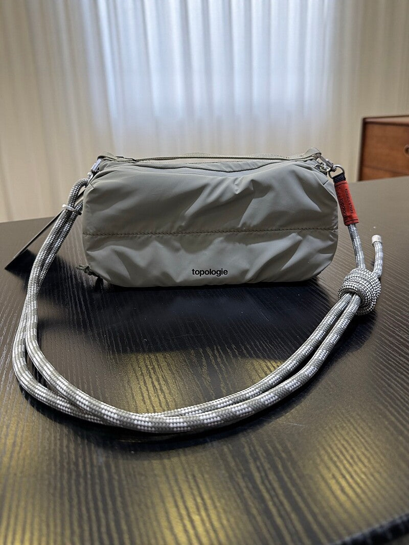 Women's & Men's Trendy Water Bottle Commuter Street Fashionable Women's Messenger Bag