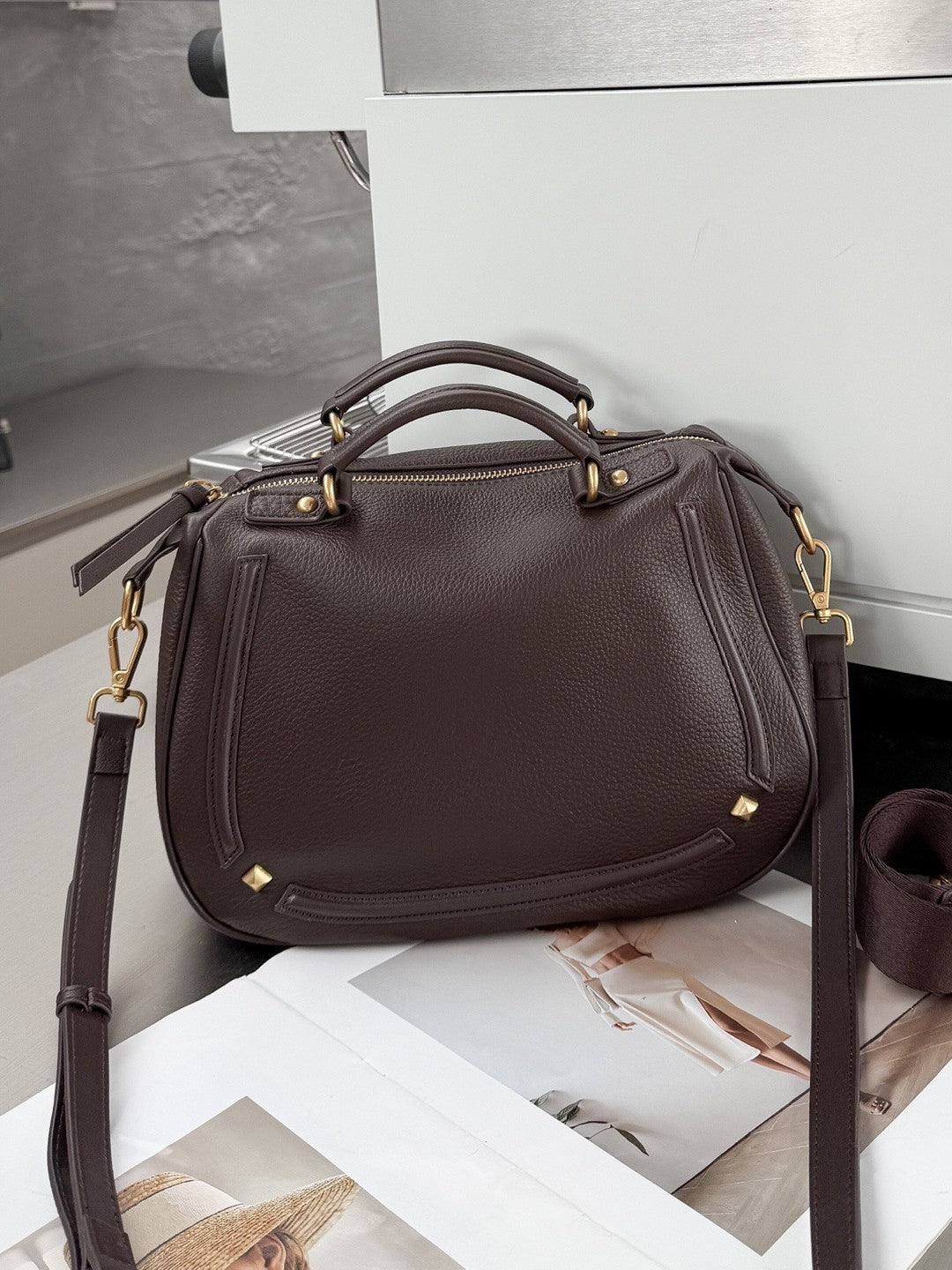 Women's Genuine Leather Versatile Retro Fashion Cattlehide Bags